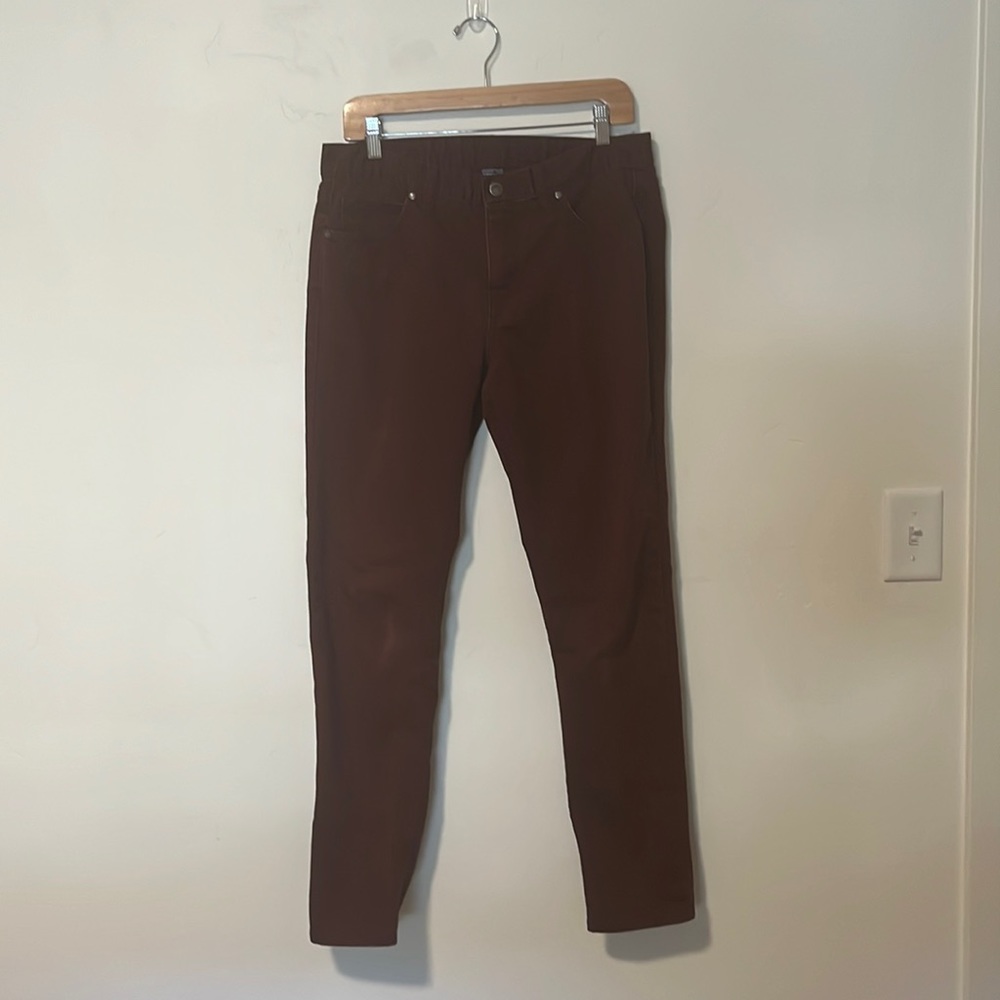 woman’s size 12 patagonia jeans